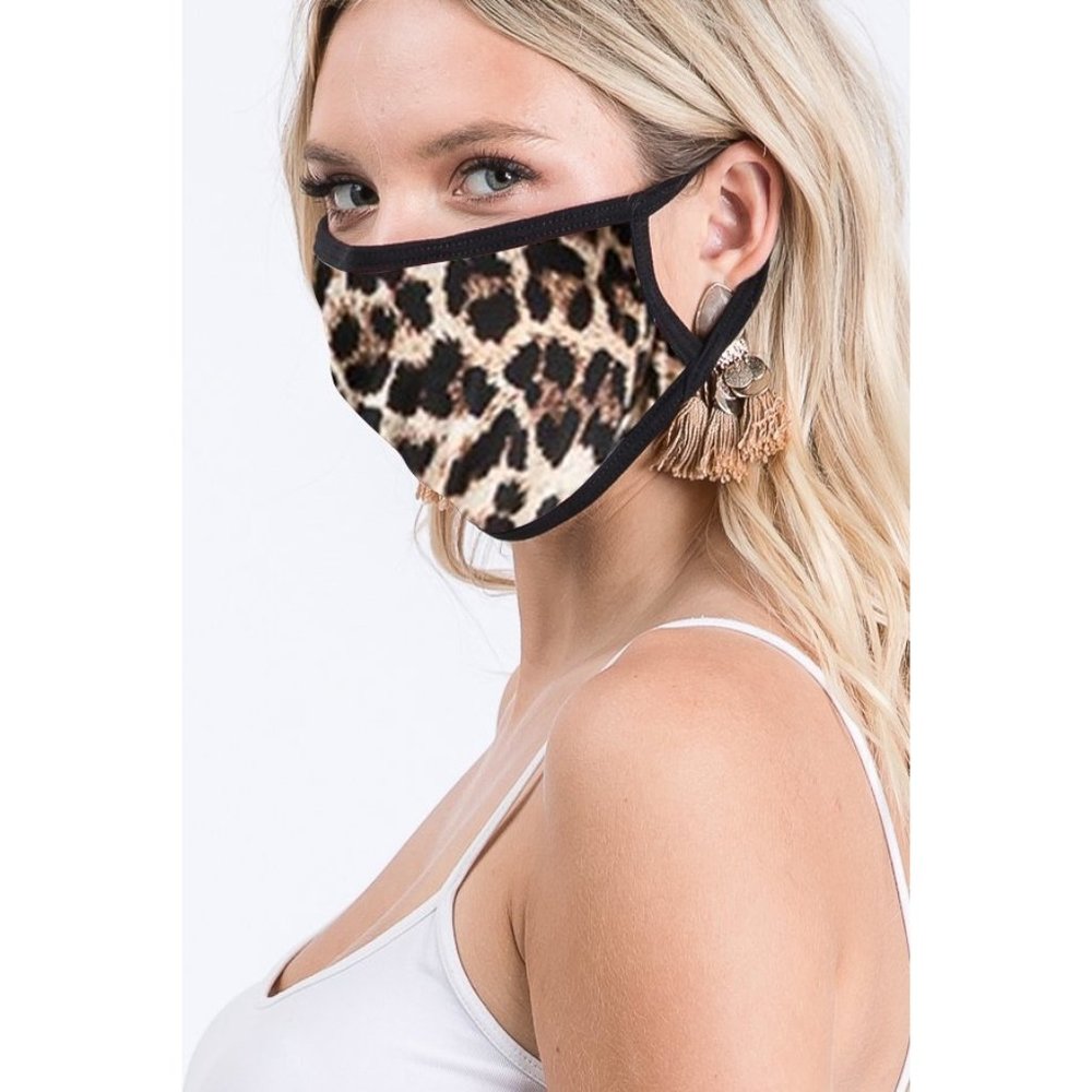 Heimish Leopard Face Mask